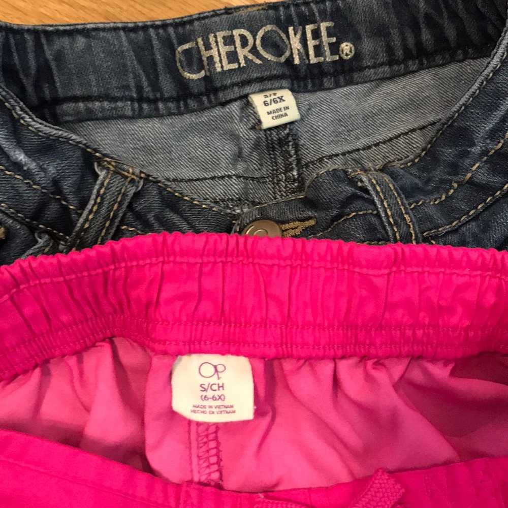 Shorts - Picture 5 of 5